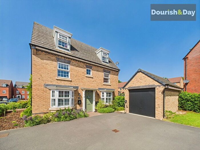 4 Bedroom Semi-Detached House For Sale In Avondale Circle, Stafford, ST18