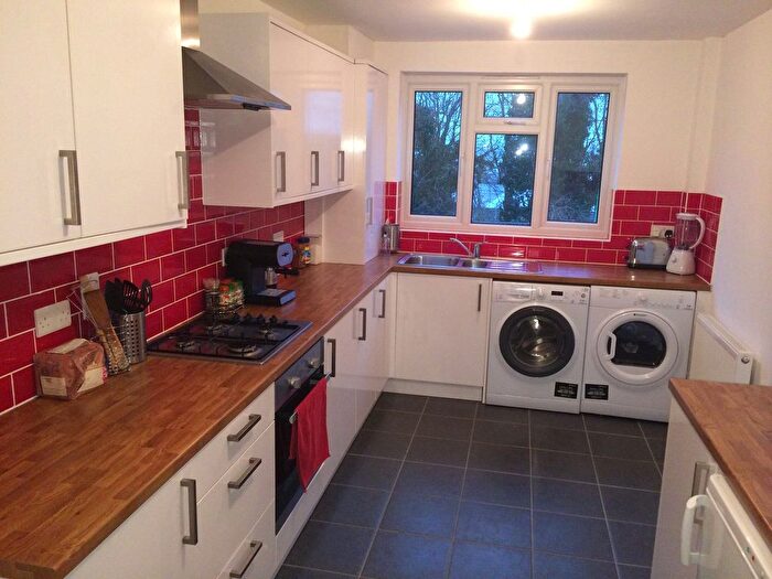 3 Bedroom Property To Rent In Burnt Oak Terrace, Gillingham, ME7