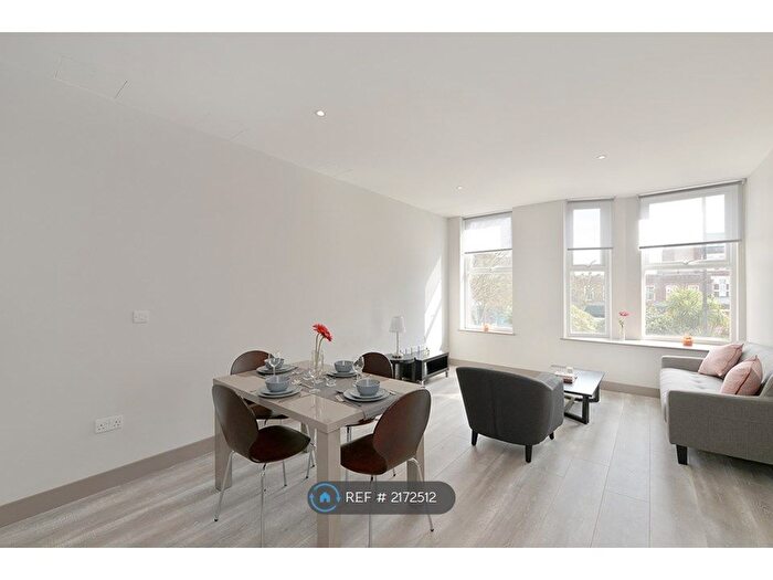 1 Bedroom Flat To Rent In Ballards Lane, London, N12