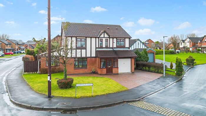 4 Bedroom Detached House For Sale In Sandfield Close, Lowton, WA3