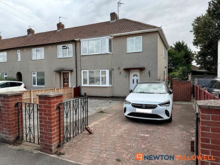 3 Bedroom End Of Terrace House For Sale In Clarke Avenue, Newark, NG24