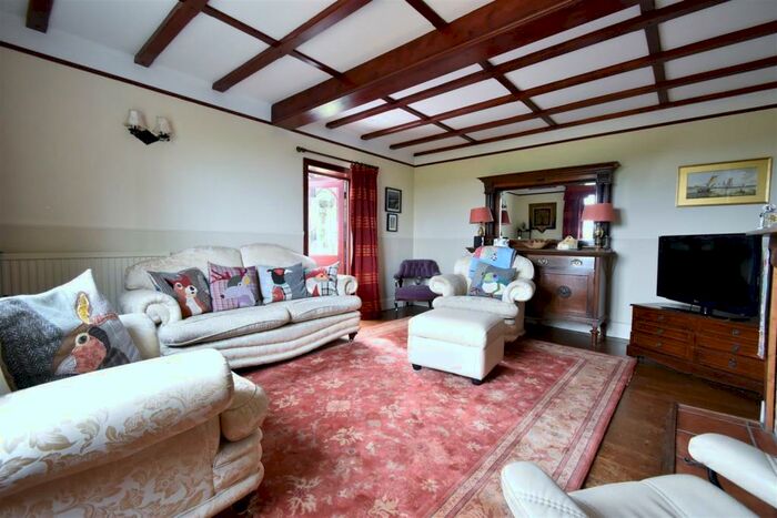 3 Bedroom Detached House For Sale In Bury Lane, Merstone, Iw, PO30