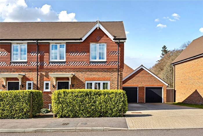 3 Bedroom Semi Detached House For Sale In Grayshott, Hindhead, Hampshire, GU26