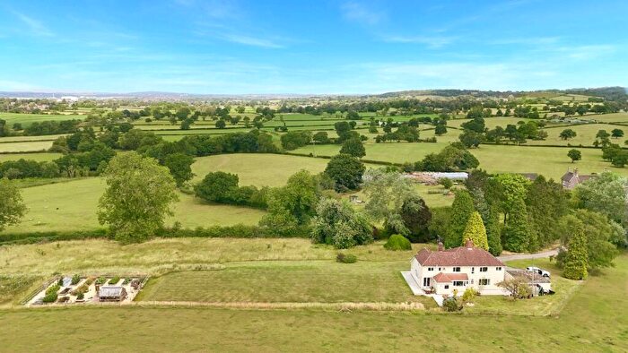 5 Bedroom Detached House For Sale In Old Road, Oulton Heath, ST15