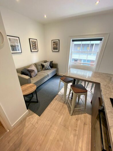 3 Bedroom Flat To Rent In Colquitt Street, Liverpool, L1