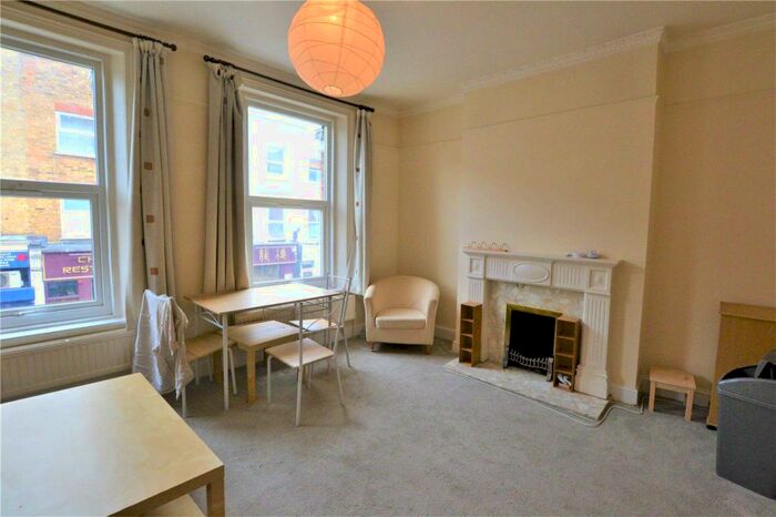 2 Bedroom Flat To Rent In Park Road, Crouch End, London, N8