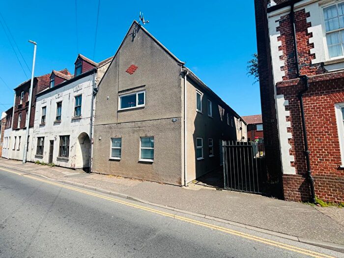 1 Bedroom Flat For Sale In North Quay, Great Yarmouth, NR30