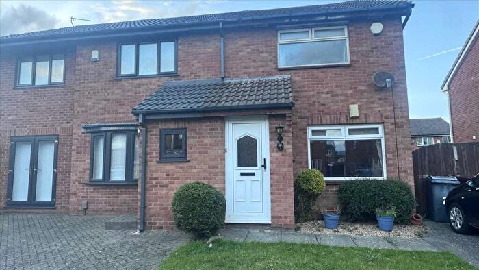 2 Bedroom Semi-Detached House For Sale In Hawick Close, Kirkby, L33