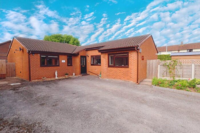 3 Bedroom Detached Bungalow For Sale In Sandown Road, Bangor-On-Dee, Wrexham, LL13