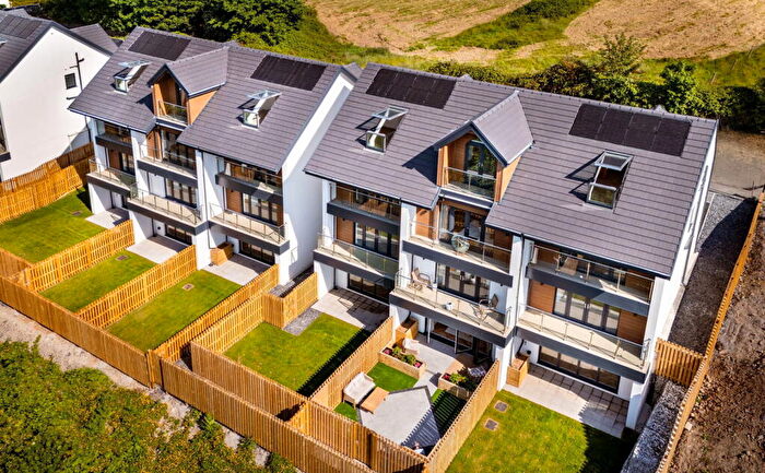 3 Bedroom Town House For Sale In Galwad Y Mor, Penmaenmawr, LL34