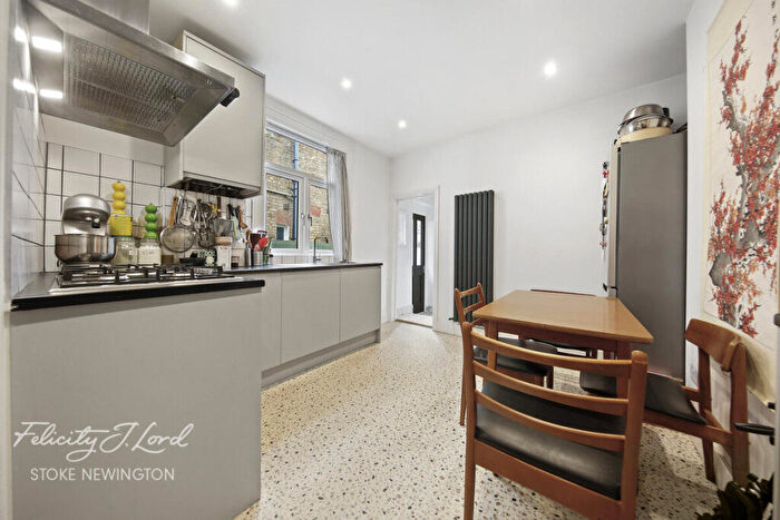 1 Bedroom Flat For Sale In Princess May Road, London, N16