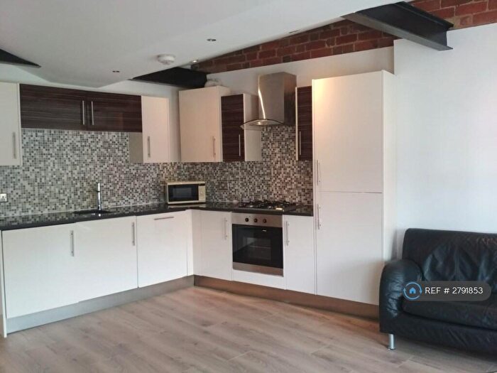 1 Bedroom Flat To Rent In Oswald House, Reading, RG1