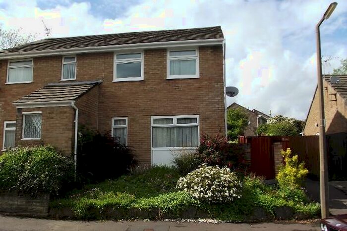 3 Bedroom Semi-Detached House To Rent In Green Park, CF72