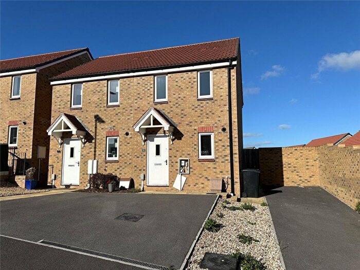 2 Bedroom Semi-detached House To Rent In Eider Close, Bridgwater, Somerset, TA6