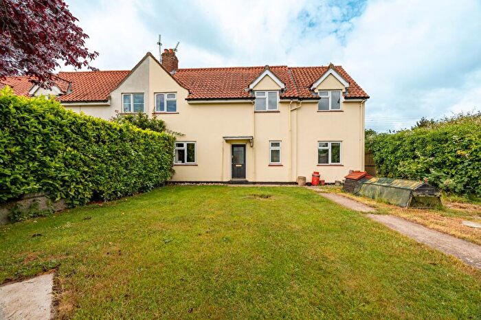 6 Bedroom Semi Detached House For Sale In Yaxley Road, Mellis, IP23
