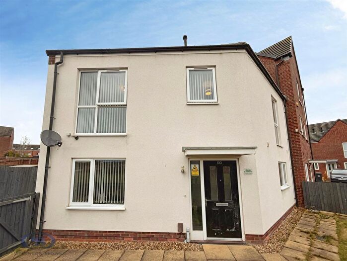 3 Bedroom Semi Detached House For Sale In Comet Avenue, Newcastle, ST5