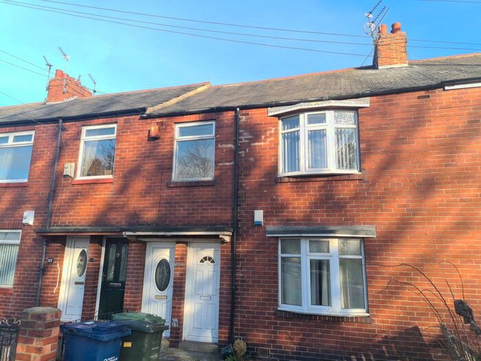 2 Bedroom Flat To Rent In Allendale Road, Newcastle, NE6