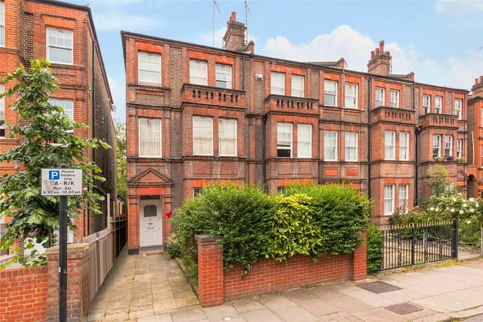 Studio To Rent In Goldhurst Terrace, South Hampstead, London, NW6