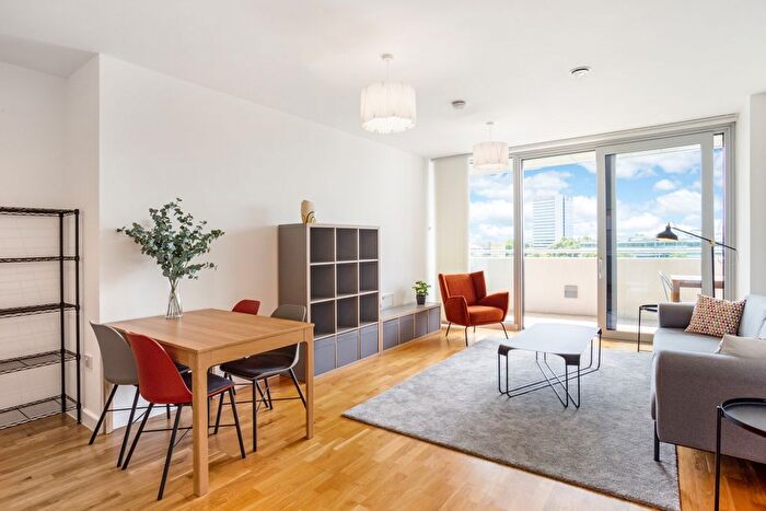 1 Bedroom Flat To Rent In Colonial Drive, Bollo Lane, London, W4