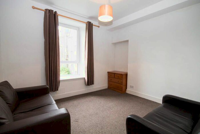 1 Bedroom Flat To Rent In Orchard Street, Old Aberdeen, Aberdeen, AB24