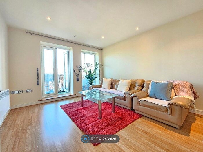 2 Bedroom Flat To Rent In Central House, London, E15