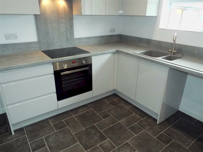 1 Bedroom Flat To Rent In Skellingthorpe Road, Lincoln, LN6