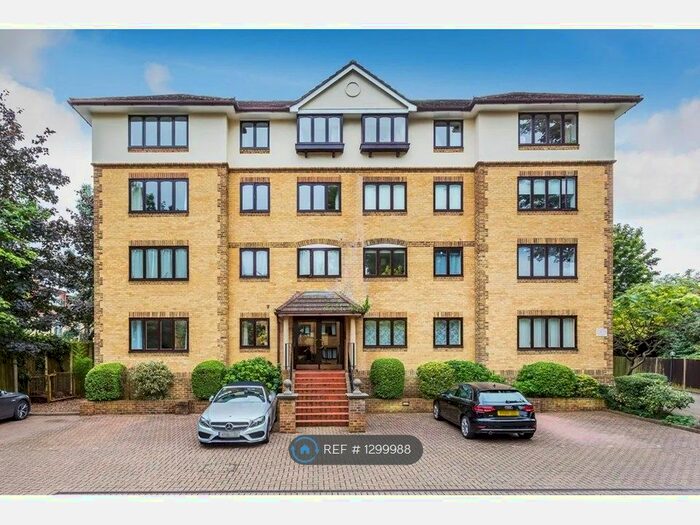 1 Bedroom Flat To Rent In Burlington Gate, London SW20
