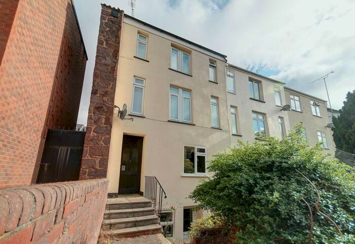 1 Bedroom Flat To Rent In Grosvenor Place, Exeter, EX1