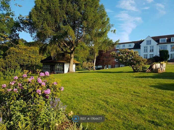 2 Bedroom Flat To Rent In Romsley Hill Grange, Romsley, Halesowen, B62