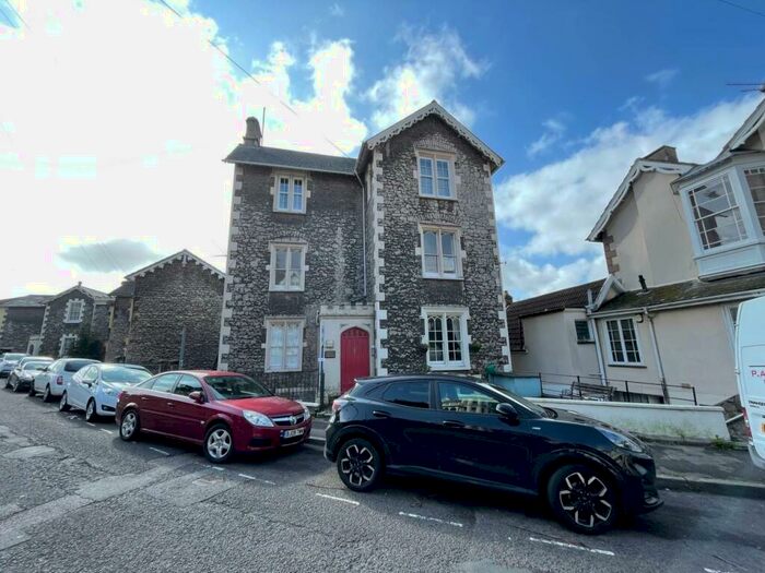 2 Bedroom Flat To Rent In Upper Church Road, Weston-super-Mare, North Somerset, BS23