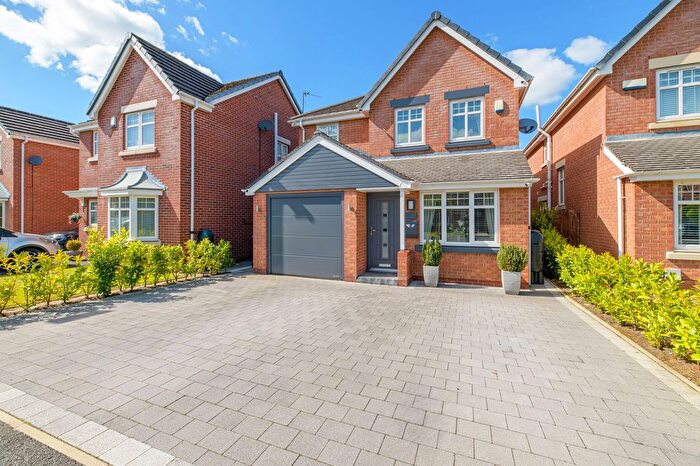 4 Bedroom Detached House For Sale In Hornchurch Drive, Great Sankey, WA5