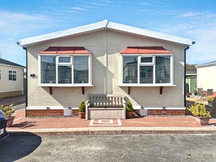 2 Bedroom Park Home For Sale In Carr Bridge Residential Park, Blackpool, FY4