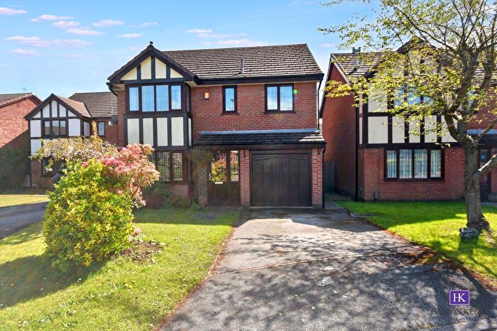 4 Bedroom Detached House For Sale In Newbridge Close, Callands, WA5