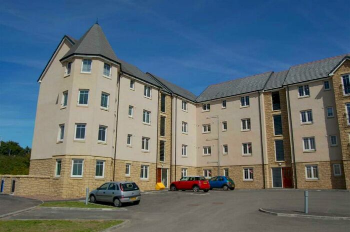 2 Bedroom Flat To Rent In C Caledonia Court, Rosyth, KY11