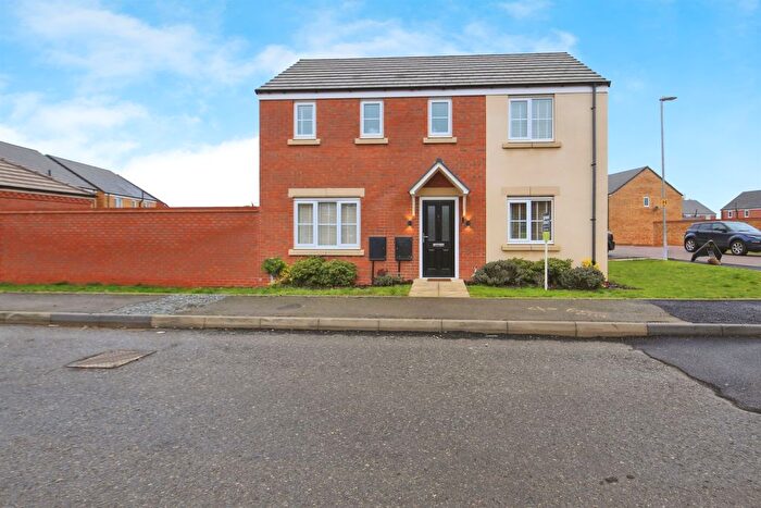 3 Bedroom Detached House For Sale In Wetland Way, Whittlesey, Peterborough, PE7