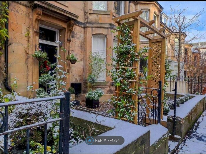 2 Bedroom Flat To Rent In Hartington Gardens, Edinburgh, EH10