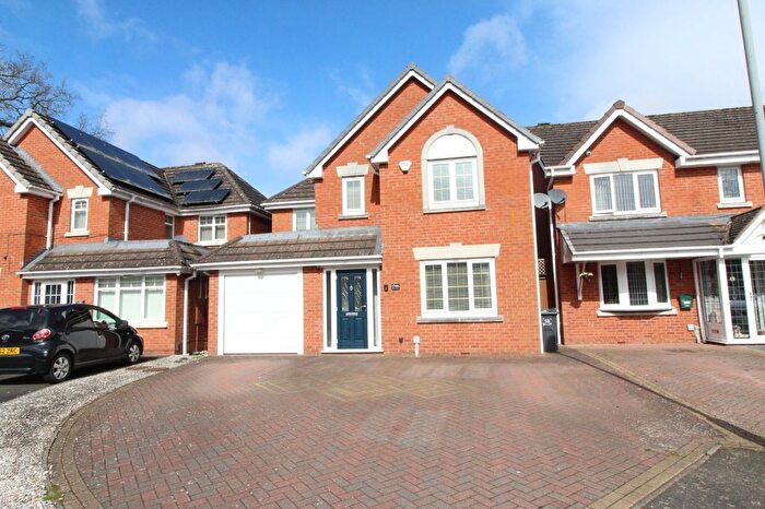 4 Bedroom Detached House For Sale In Eaton Wood Drive, Birmingham, West Midlands, B26
