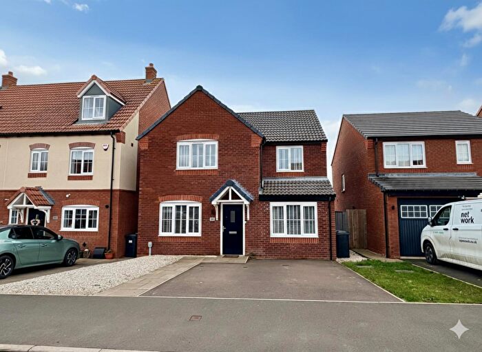 4 Bedroom Detached House For Sale In Romulus Way, Eaton Place, CV11