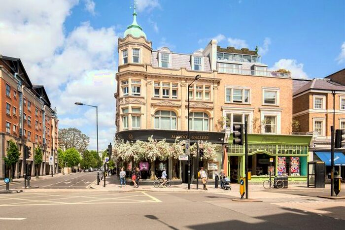 3 Bedroom Flat To Rent In Chepstow Road, London, W2