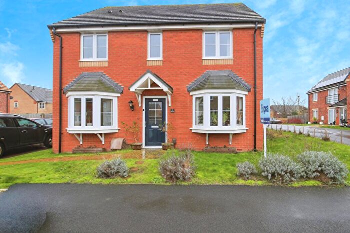 4 Bedroom Detached House For Sale In Cornflower Close, Peterborough, PE7