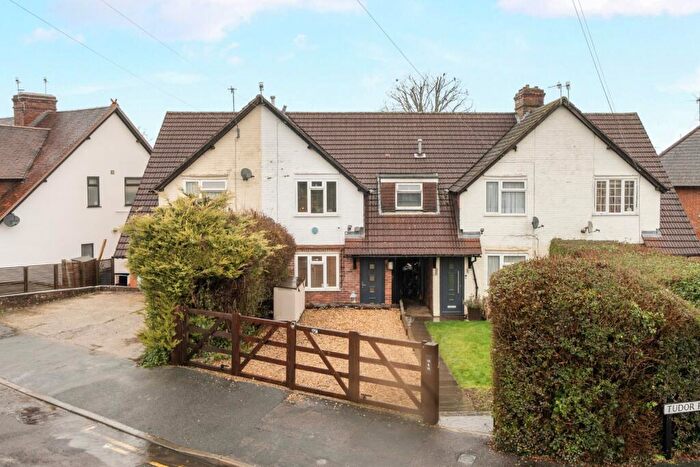 3 Bedroom Terraced House For Sale In Tudor Road, Farncombe, Surrey, GU7