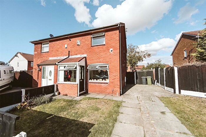 3 Bedroom Semi-Detached House For Sale In Blaydon Close, Bootle, Merseyside, L30
