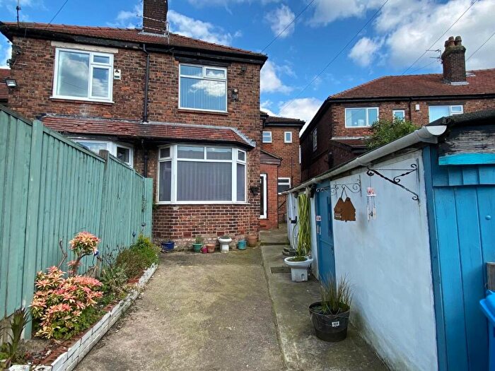 1 Bedroom Apartment To Rent In Burnage Lane, Burnage, M19