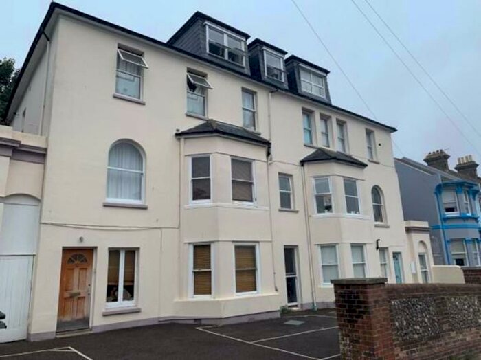 2 Bedroom Flat To Rent In Richmond Road, Brighton, BN2