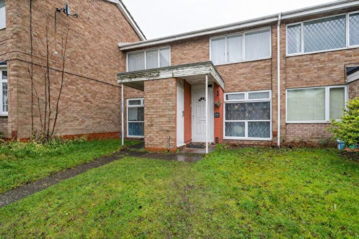 2 Bedroom Maisonette For Sale In Merryfield Close, Solihull, B92