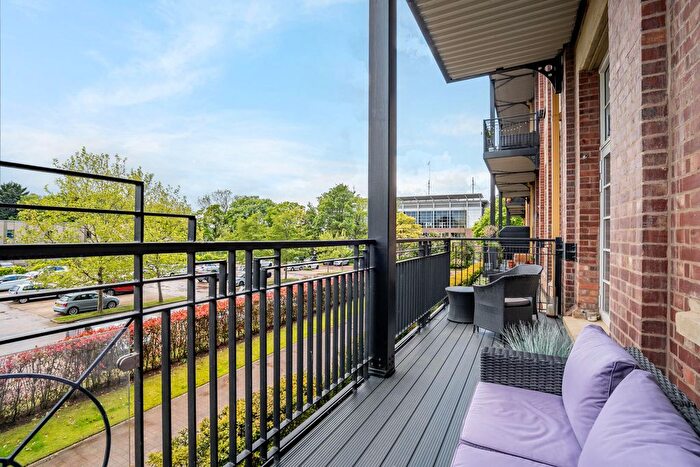 2 Bedroom Flat For Sale In Bishopthorpe Road, York, YO23