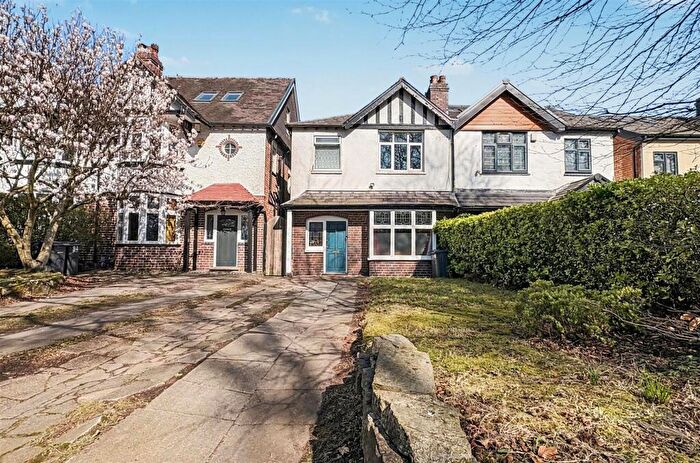 3 Bedroom Semi Detached House For Sale In Swanshurst Lane, Moseley, B13