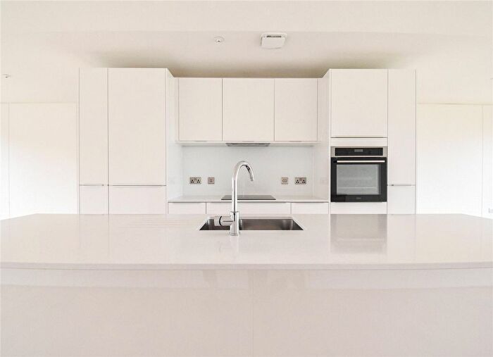 4 Bedroom Semi Detached House To Rent In Lockhart Way, Northstowe, Cambridge, CB24