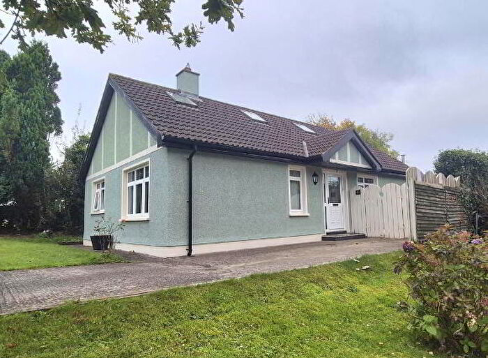 4 Bedroom Detached House For Sale In Whitehouse Park, Derry, BT48