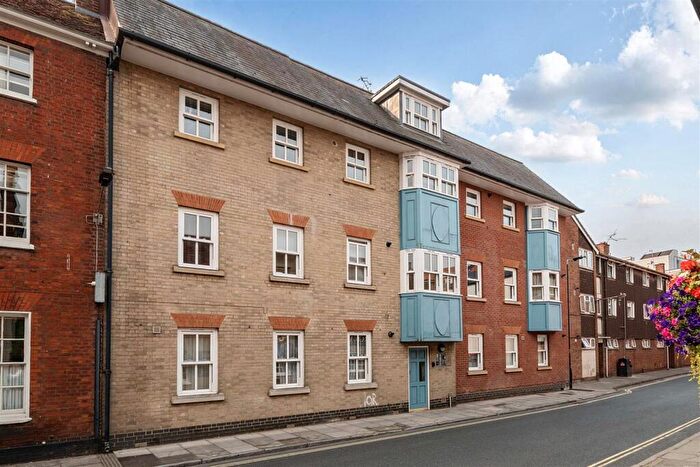 2 Bedroom Flat For Sale In Bedwin Street, Salisbury, SP1
